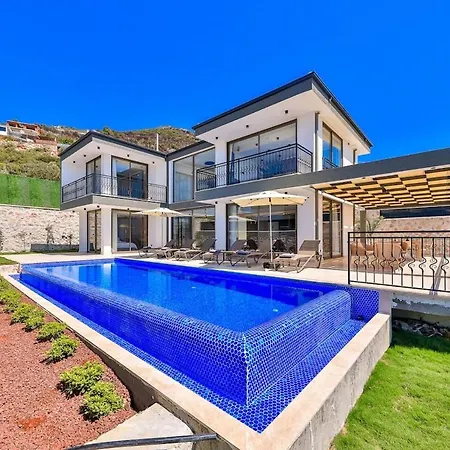 3 Bedroom Luxury Villa, Private Pool, Near Kalkan Villa Kaş